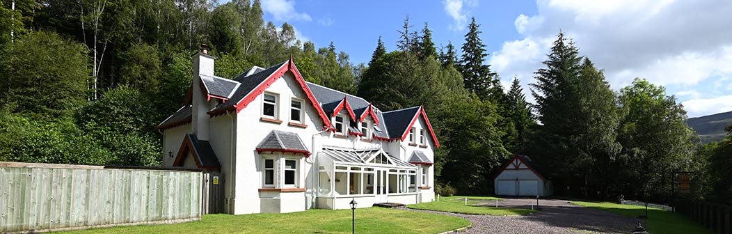 Glen Albyn Lodge, Invergarry